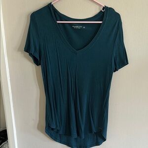 Abercrombie Drapey Tshirt